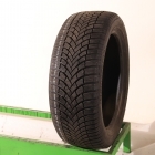Bridgestone Blizzak LM005