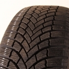 Bridgestone Blizzak LM005