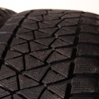 Bridgestone Blizzak DM-V2