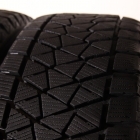 Bridgestone Blizzak DM-V2