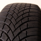 Bridgestone Blizzak LM005