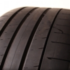 Pirelli P Zero PZ4