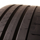Pirelli P Zero PZ4
