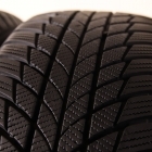 Bridgestone Blizzak LM001