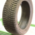 Bridgestone Blizzak LM001