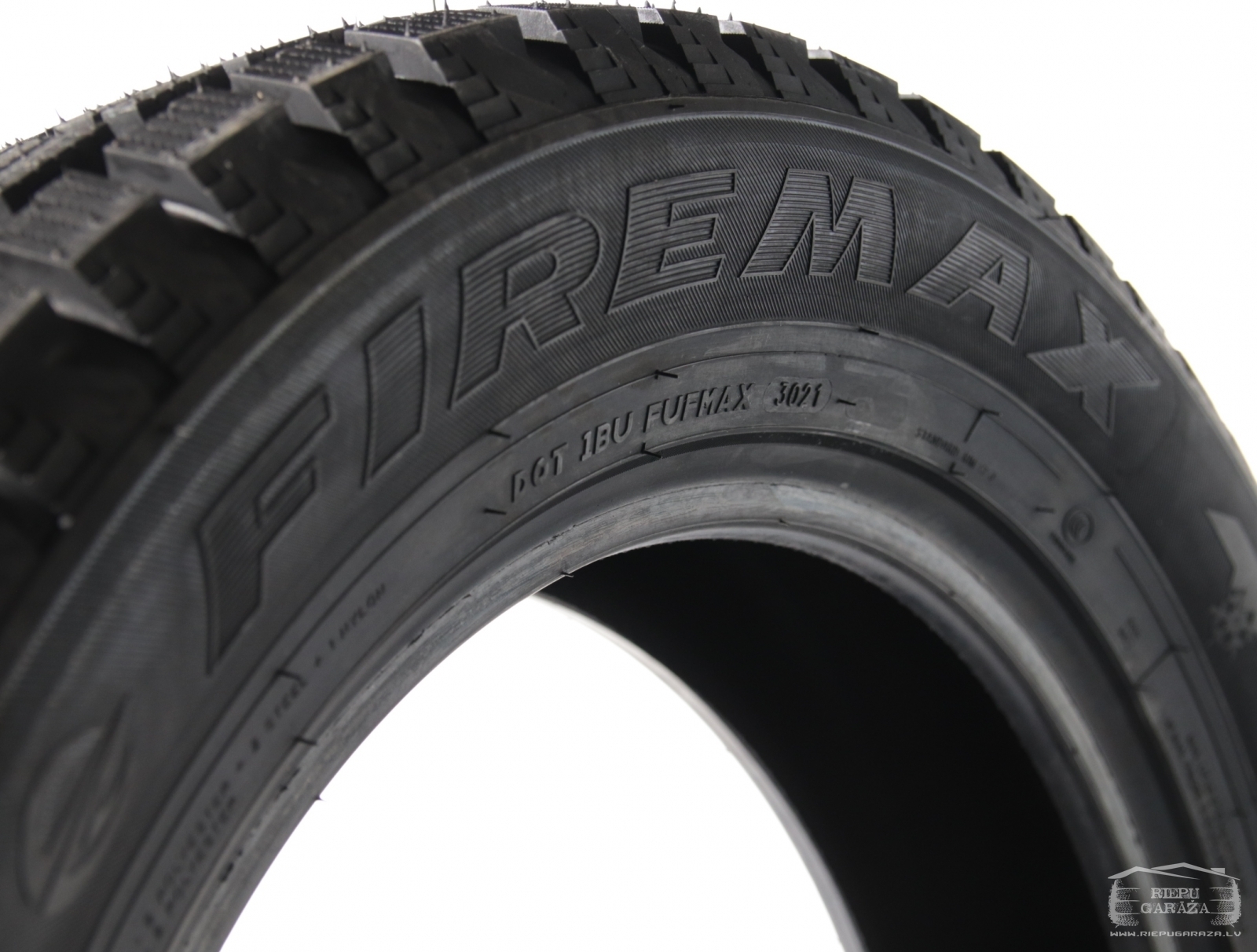 Ziemas riepas 235/75 R15 Firemax FM806 | Riepu Garāža