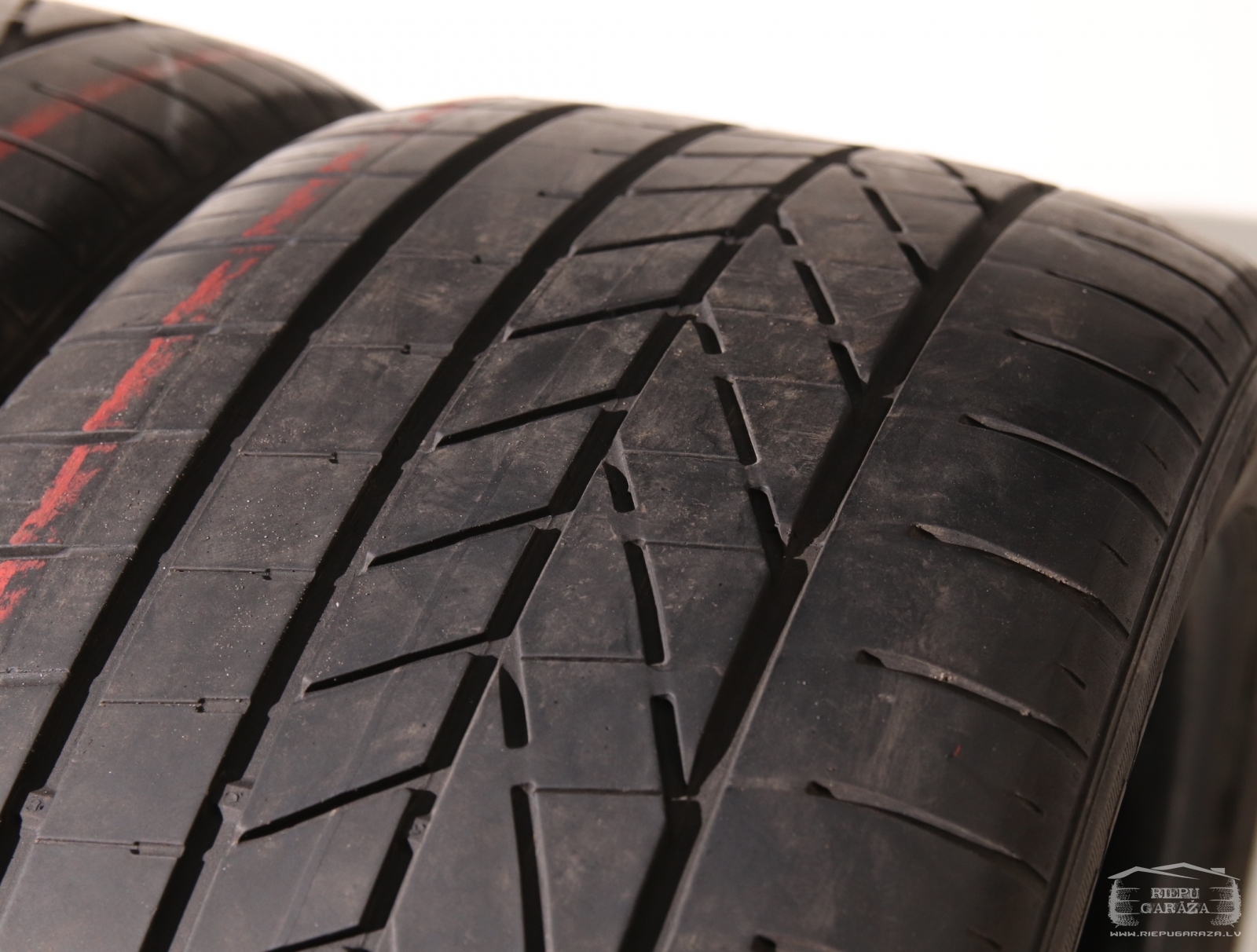 Summer tyres 275/40 R20 Goodyear Excellence