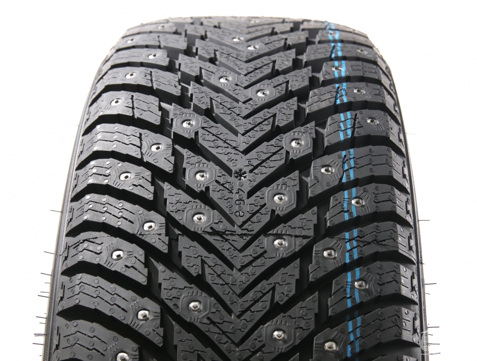 Winter tyres 295/40 R21 Nokian Hakkapeliitta 10 SUV