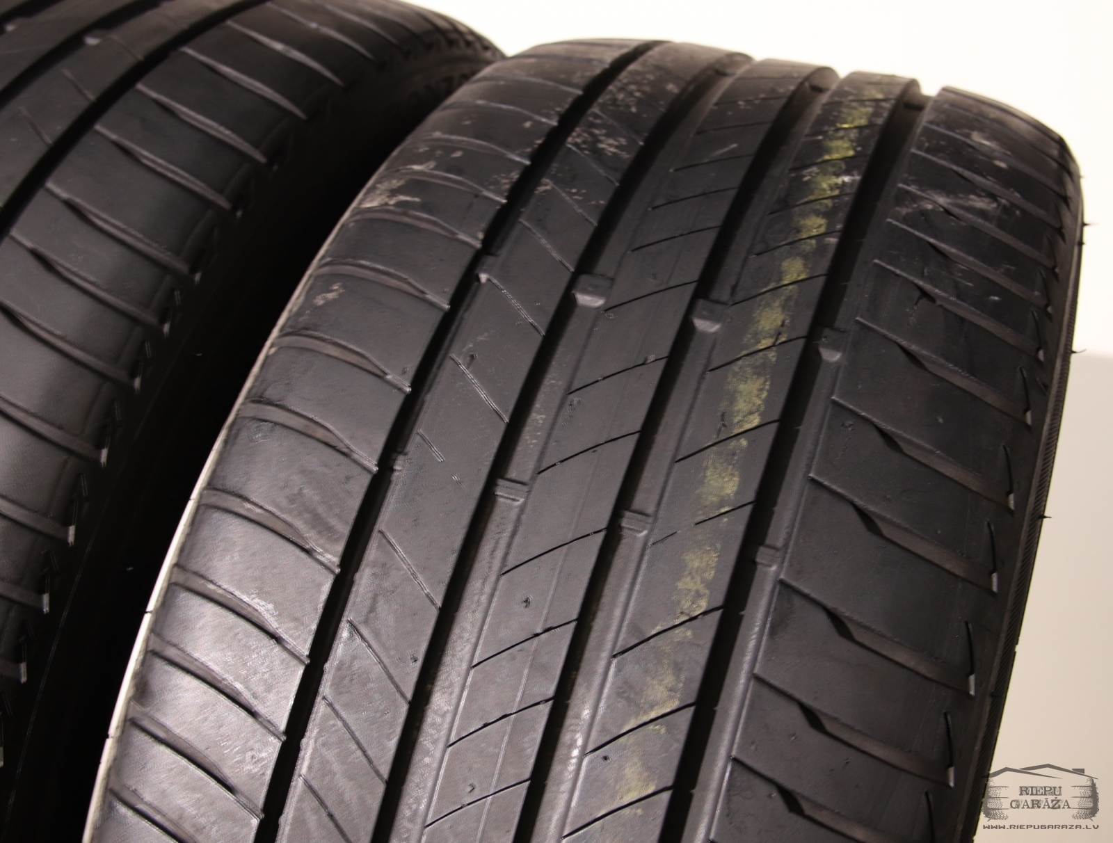 Vasaras riepas 225/40 R18 Bridgestone Turanza T005 | Riepu Garāža