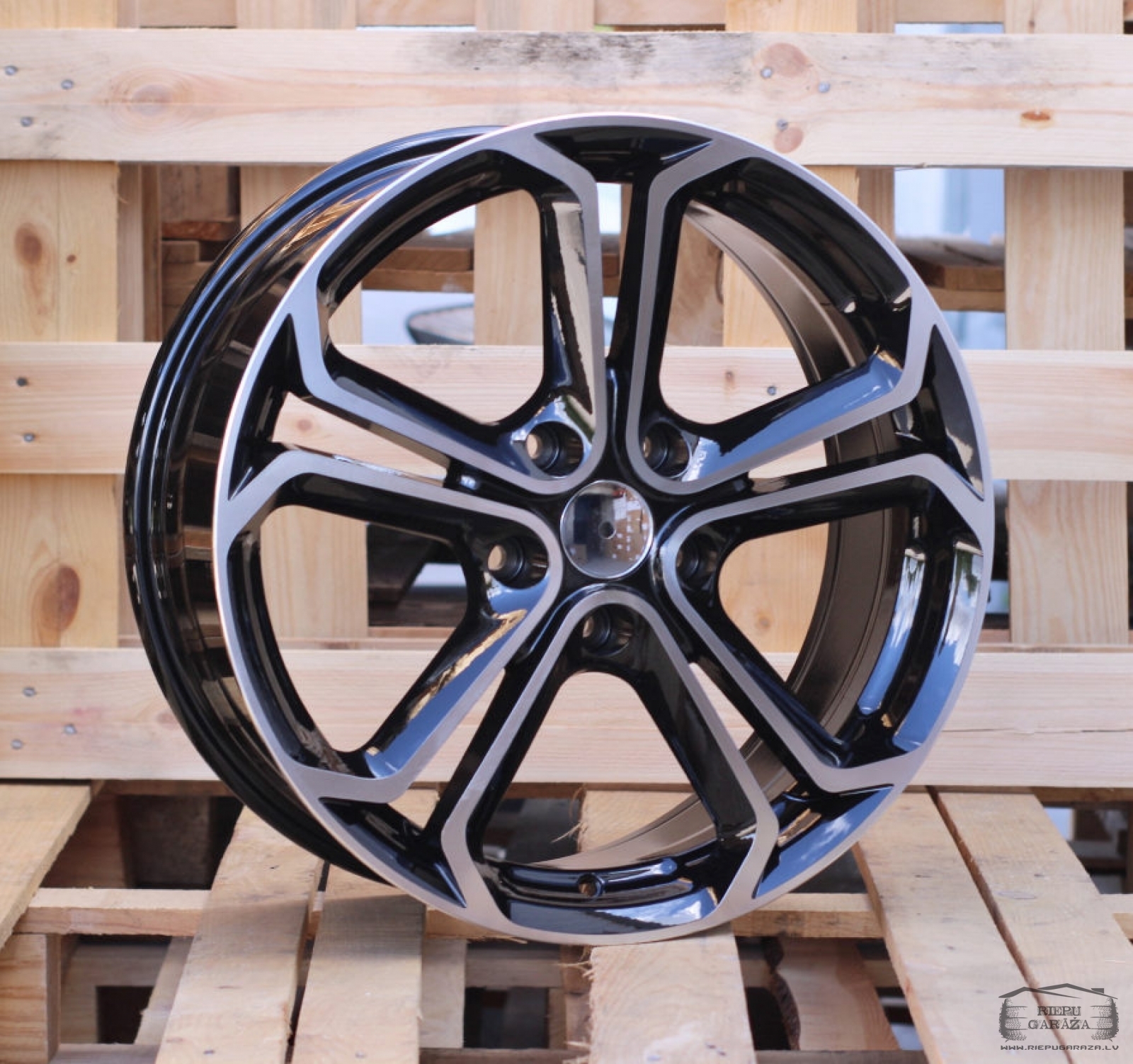 Diski R18 x 7.5J 5x105ET44 | Riepu Garāža