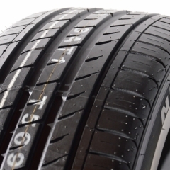 Roadstone NFera SU1