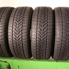 Dunlop SP Winter Sport 4D