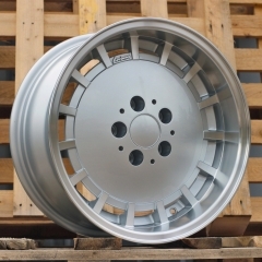 R16 x 8J 5x112