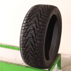 Hankook Winter iPike RS2 W429S studded