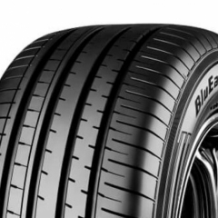 Yokohama BLUEARTH-XT AE61 (DOT2024)