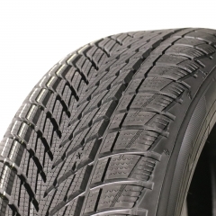Goodyear UG PERFORMANCE 3 ST FP
