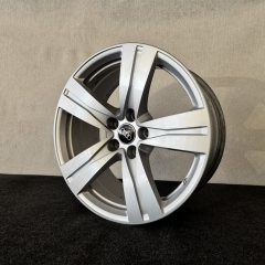 Audi Oriģinālie