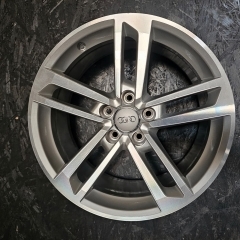 Oriģinālie Audi diski