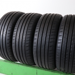 Michelin Pilot Sport 4
