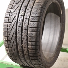 Pirelli SottoZero Winter 240 II