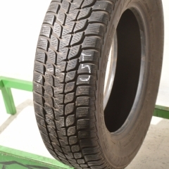 Bridgestone Blizzak LM-25