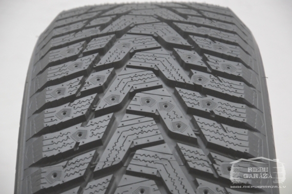 Hankook IPike RS2 W429