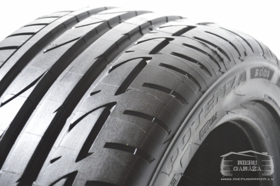 Bridgestone Potenza S001 [DOT11]
