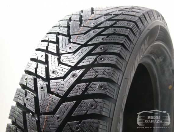 Hankook Winter iPike X W429A