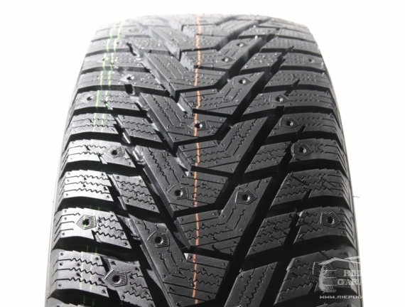 Hankook Winter iPike X W429A