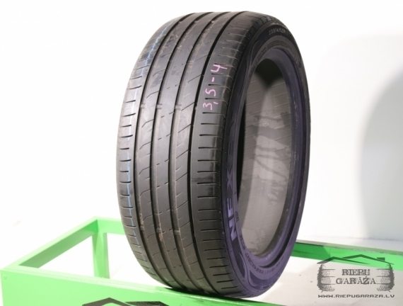 Nexen NFera SU1