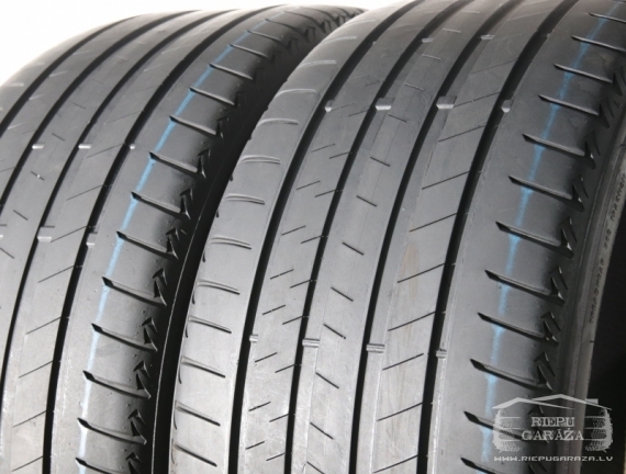 Bridgestone Alenza 001