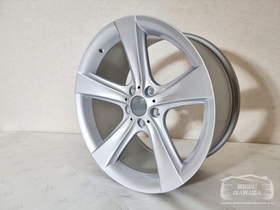 R18 x 9J 5x120