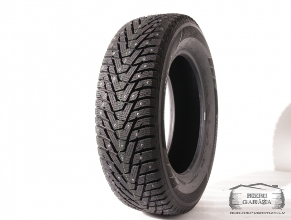 Hankook Winter iPike RS2 W429S studded