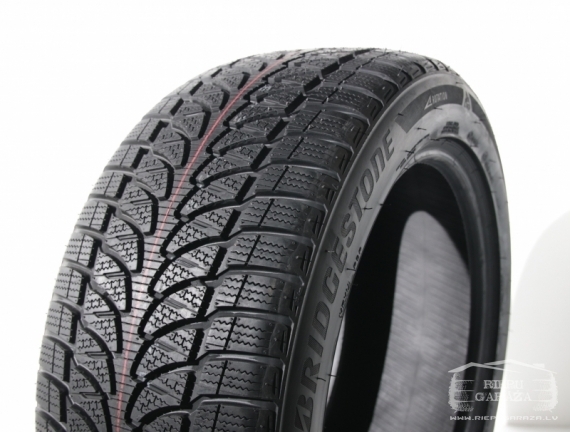 Bridgestone Blizzak LM-80 EVO