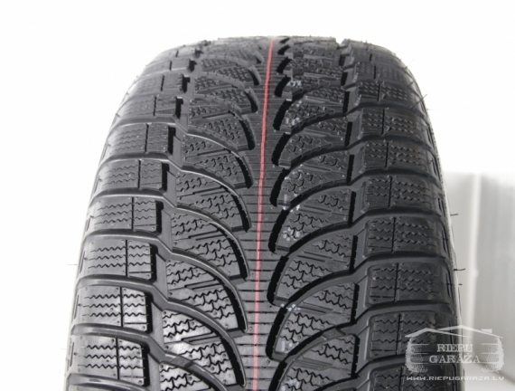 Bridgestone Blizzak LM-80 EVO