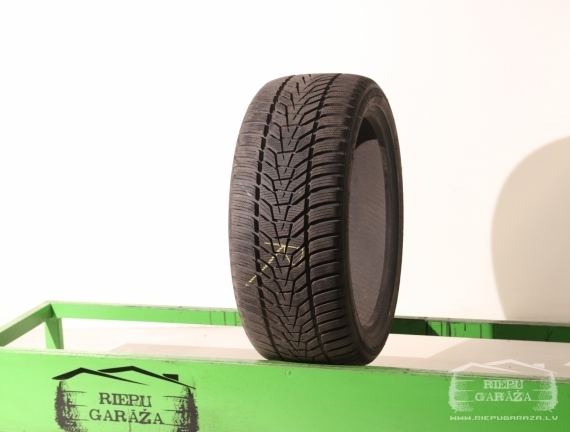 Hankook Winter I*Cept EVO3 W330