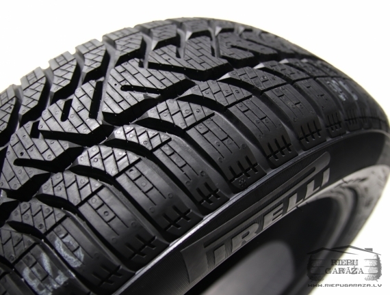 Pirelli W210 CONTROL 3* RFT