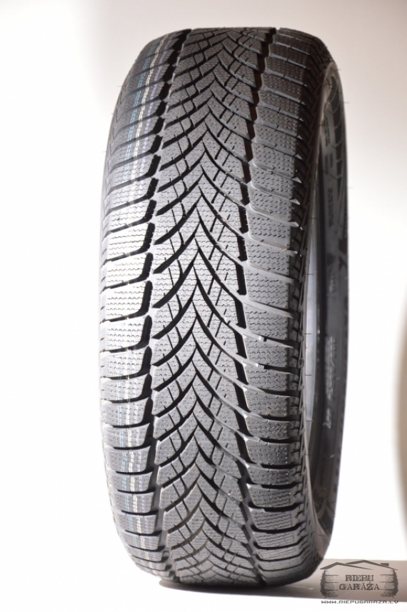 Goodyear UltraGrip Ice 2+