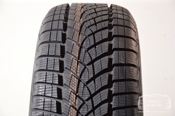 Goodyear UltraGrip Ice SUV G1 FP