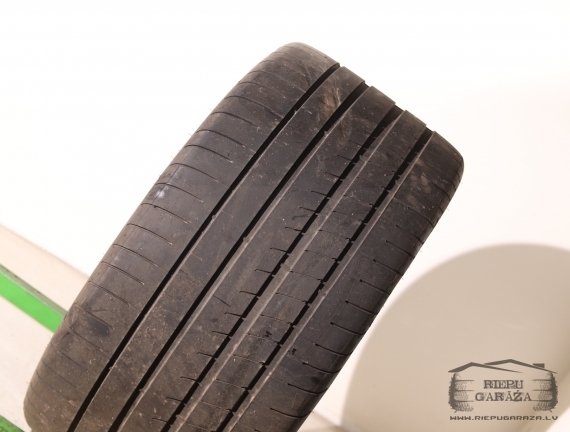 Goodyear Eagle F1 Asymmetric 3