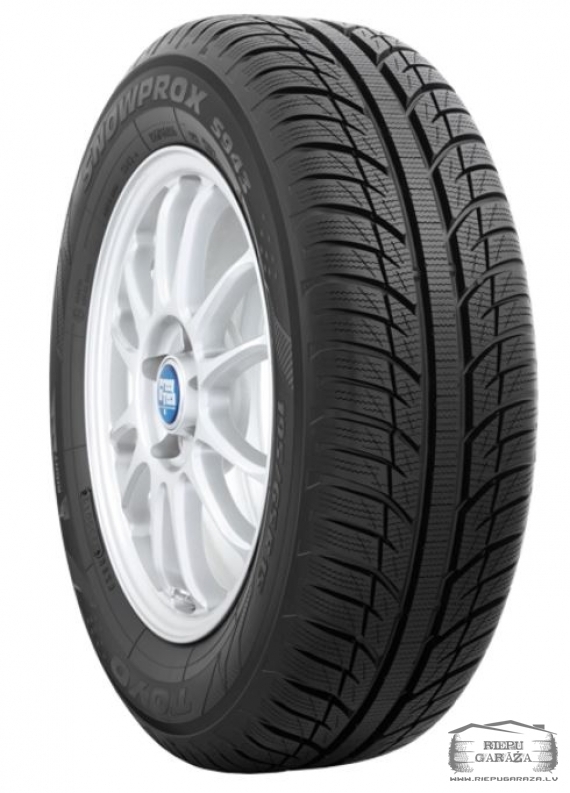 Toyo SNOWPROX S943