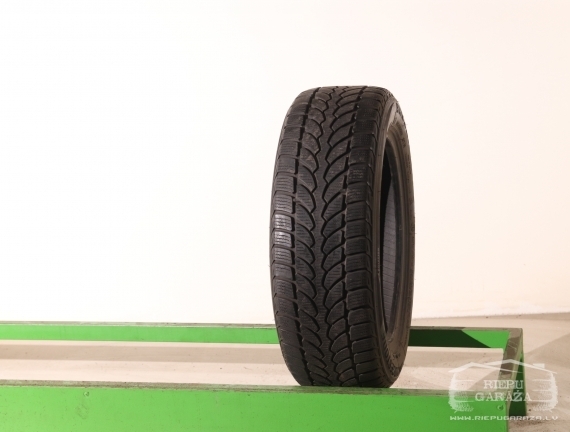 Bridgestone Blizzak LM-32