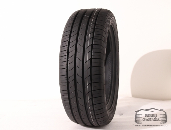 Kumho ECSTA HS52 [DOT21]