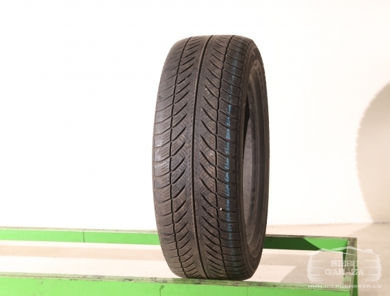 Goodyear UltraGrip Performance