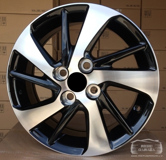R15 x 5.5J 4x100