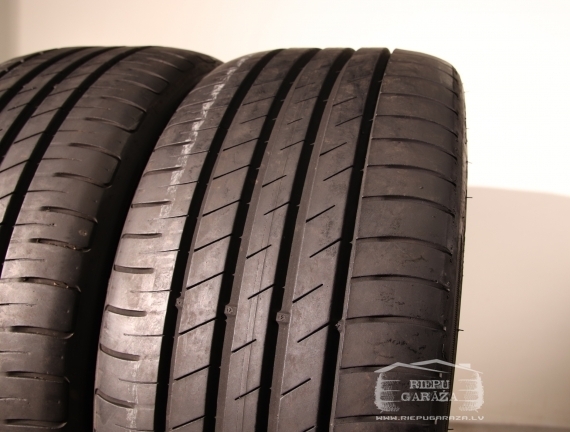 Goodyear Efficientgrip Performance