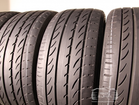 Pirelli P Zero Nero