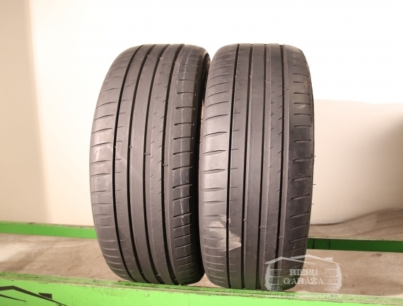 Michelin Pilot Sport 4