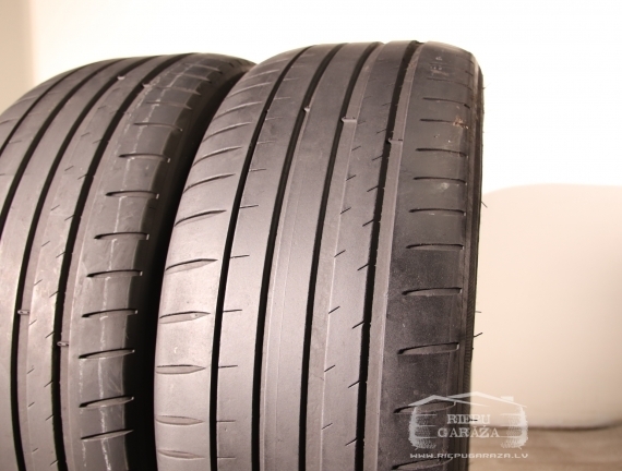 Michelin Pilot Sport 4