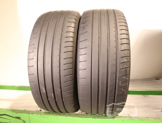 Dunlop SP Sport Maxx GT